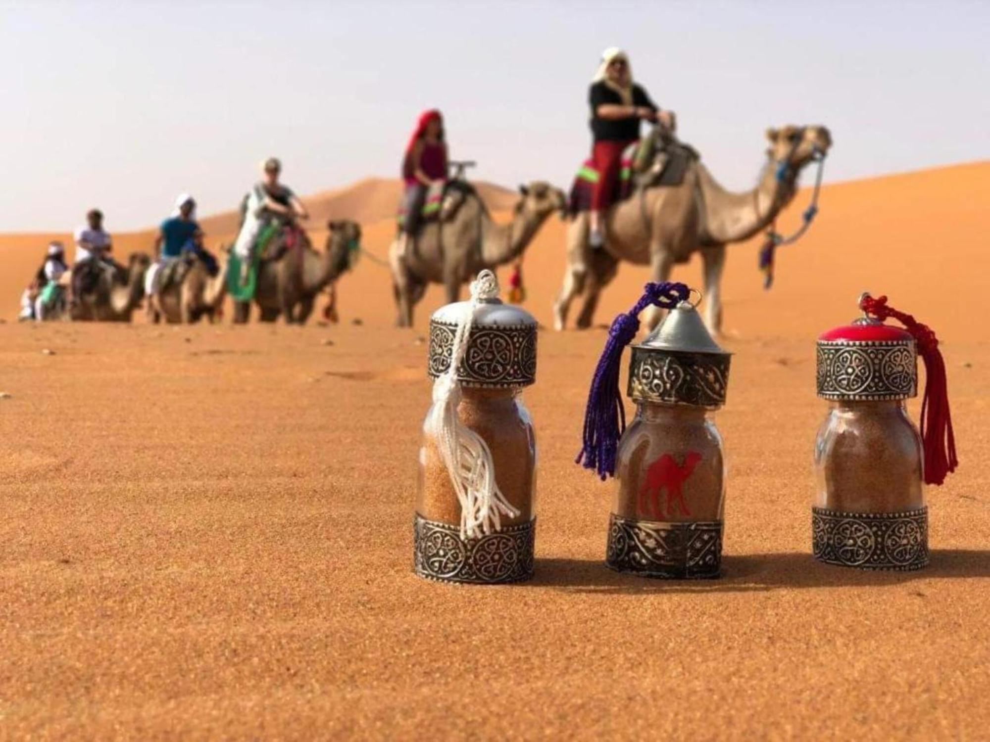 Camel Trekking Desert Camp مرزوكة المظهر الخارجي الصورة