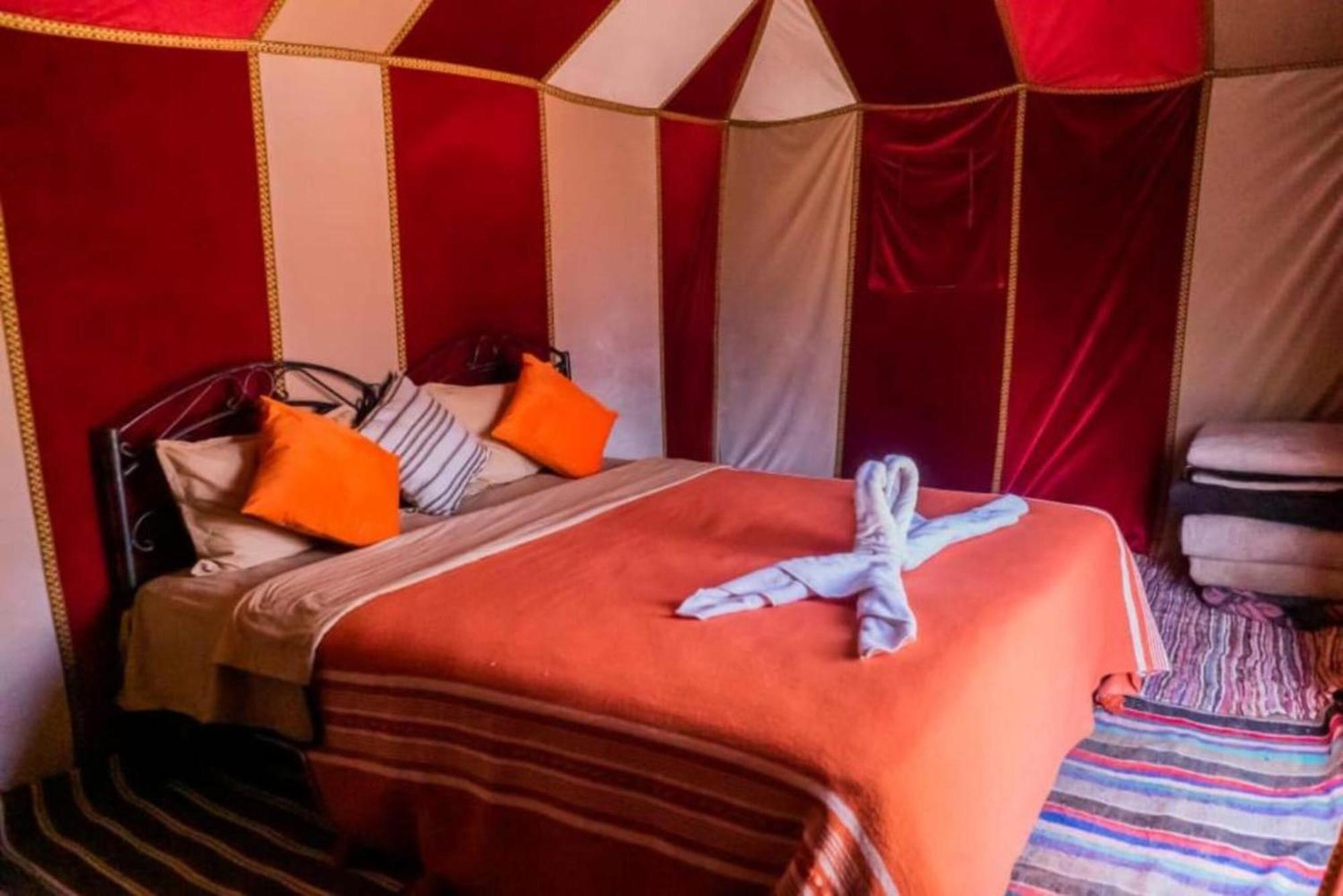Camel Trekking Desert Camp مرزوكة المظهر الخارجي الصورة