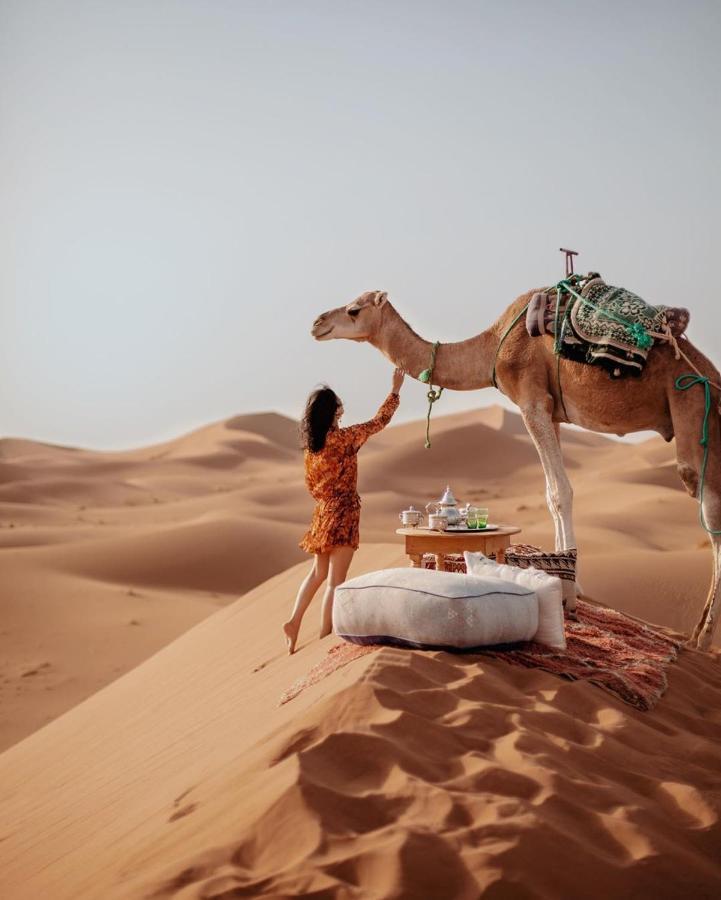 Camel Trekking Desert Camp مرزوكة المظهر الخارجي الصورة