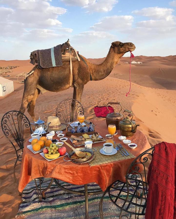 Camel Trekking Desert Camp مرزوكة المظهر الخارجي الصورة